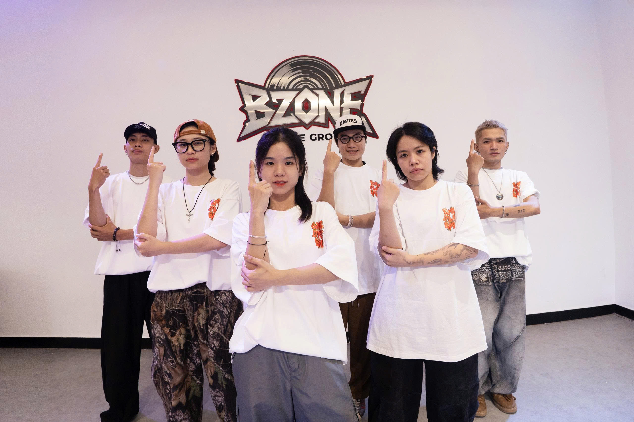 HỆ SINH THÁI DỊCH VỤ NGHỆ THUẬT TẠI BZONE