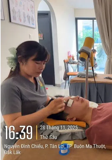 https://cdn.kiotvietweb.vn/merchant/6c826f0f38911b9191072163dfab33b8/cropped/1767436887/anh-Salon-6.webp