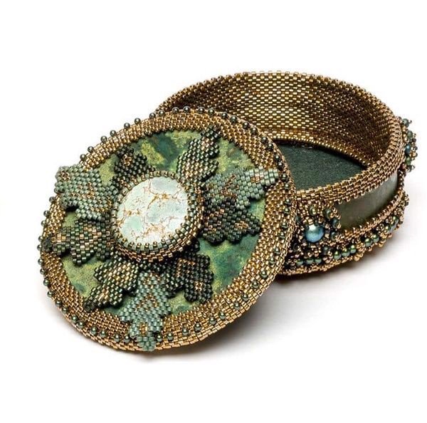 Mũi khâu hạt cườm Peyote Stitch - mũi khâu “quốc dân” với hạt cườm Delica Miyuki