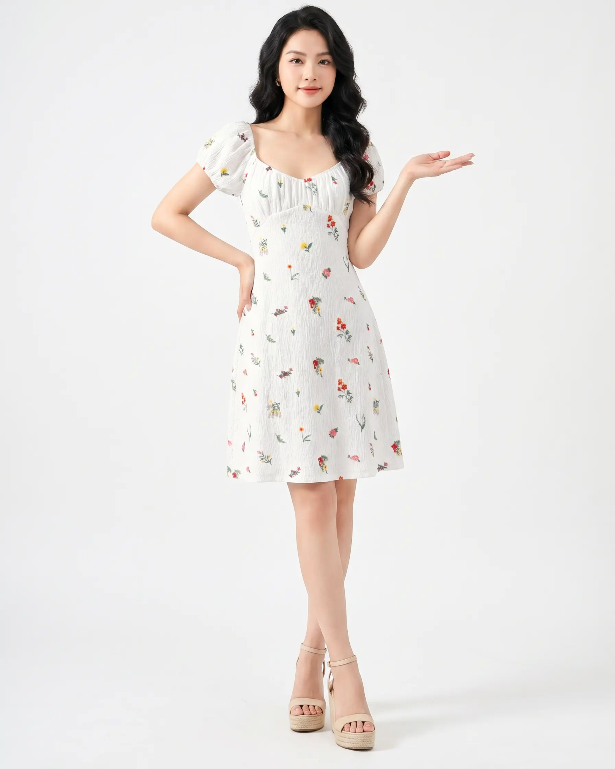 Đầm Mini Nữ Cổ Vuông In Hoa Màu Trắng S