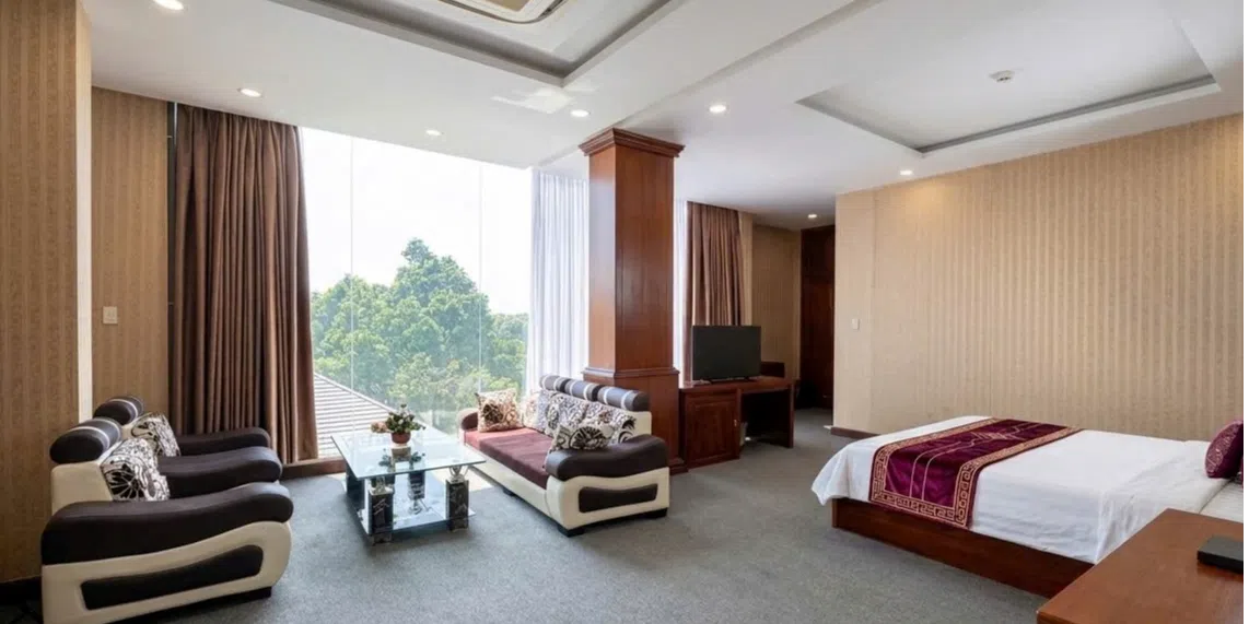 https://cdn.kiotvietweb.vn/merchant/ceddfca80e0309c1ae98f6e205f8a444/cropped/1775821149/crop-file.webp