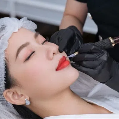 https://cdn.kiotvietweb.vn/merchant/e388752539ae662490a2329798bfe4cb/cropped/1759822040/anh-Salon-1.webp